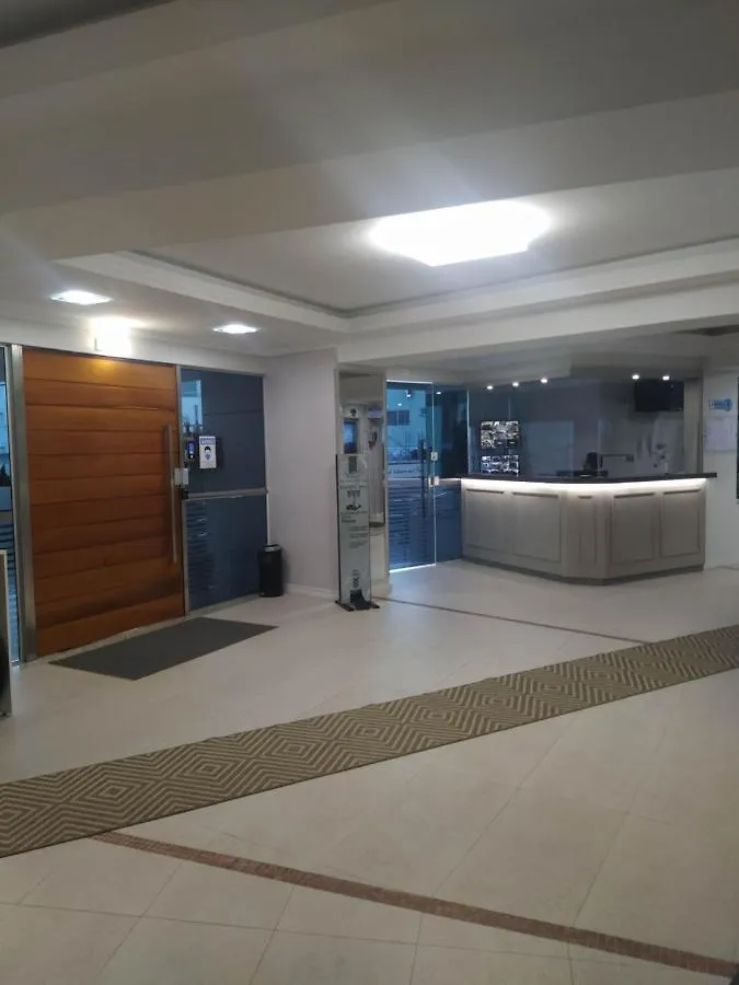Apto 1 Dorm Frente Mar Балнеариу-Камбориу